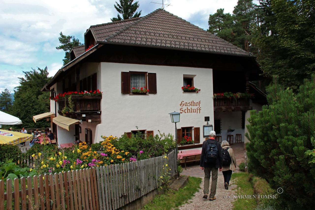 Gasthof Schluff Guest House Soprabolzano Exterior foto